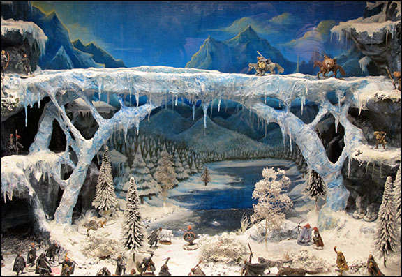 GRRM Ice Bridge Diorama, Authors Road